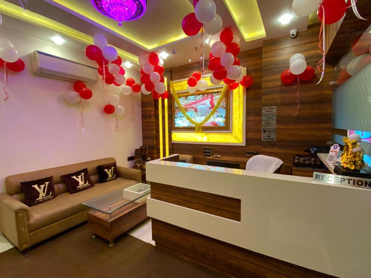 Hotel Blossom Inn Amritsar Buitenkant foto