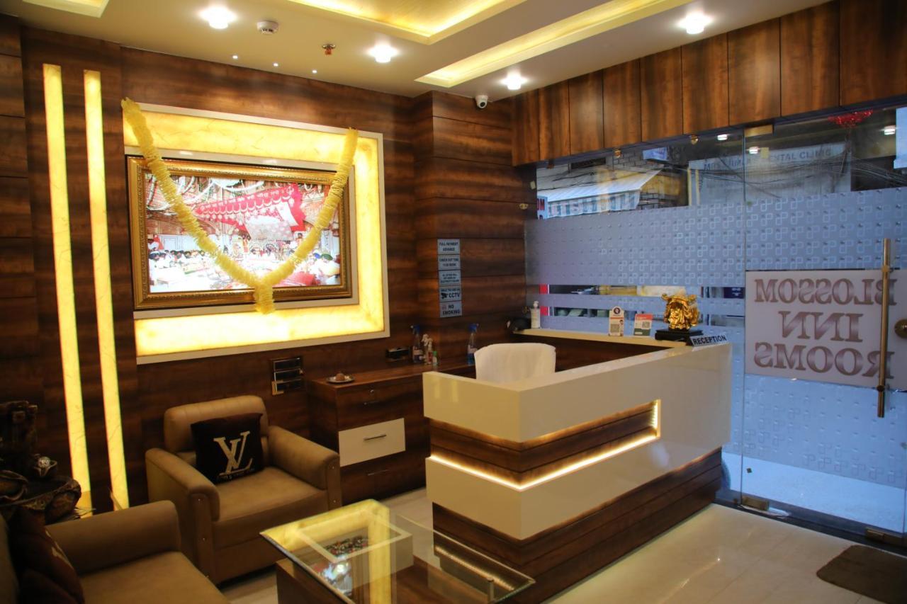 Hotel Blossom Inn Amritsar Buitenkant foto